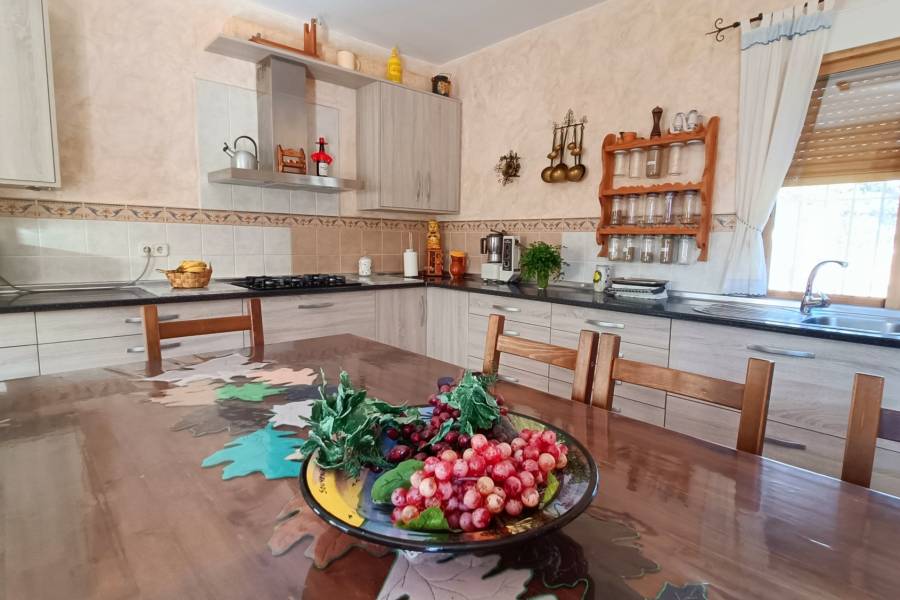 Re-sale - Country house - Hondon De Los Frailes