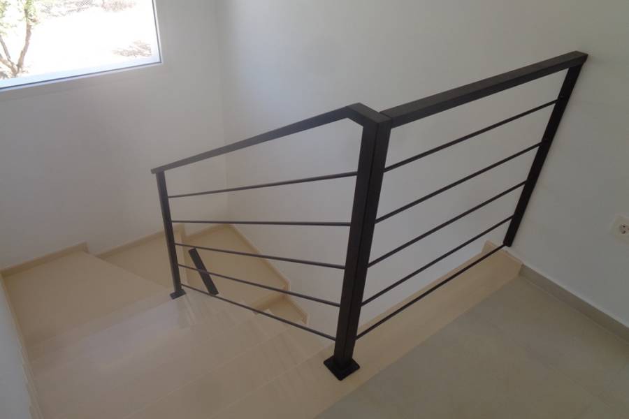 Obra Nueva - Chalet - Pinoso