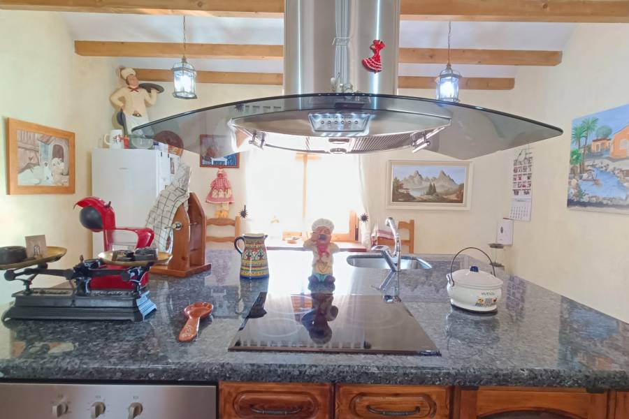Re-sale - Country house - Hondon De Los Frailes