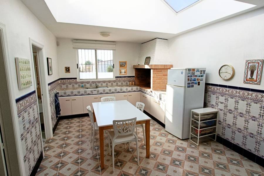 Re-sale - Country house - Hondon De Los Frailes - BARBAROJA