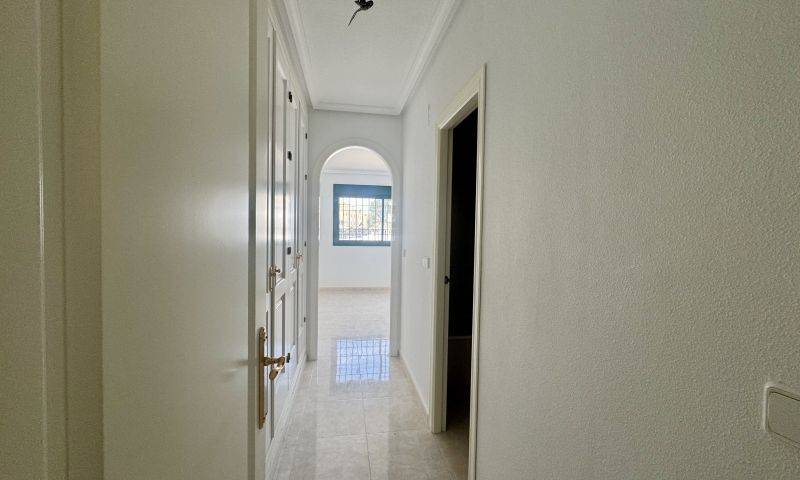 Re-sale - Apartment - Villamartin - Campoamor golf resort