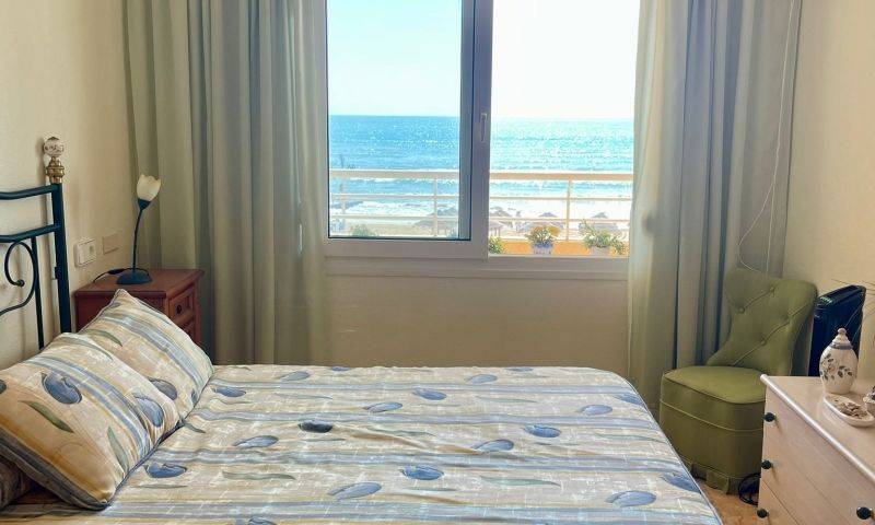 Re-sale - Apartment - Torrevieja - La Mata
