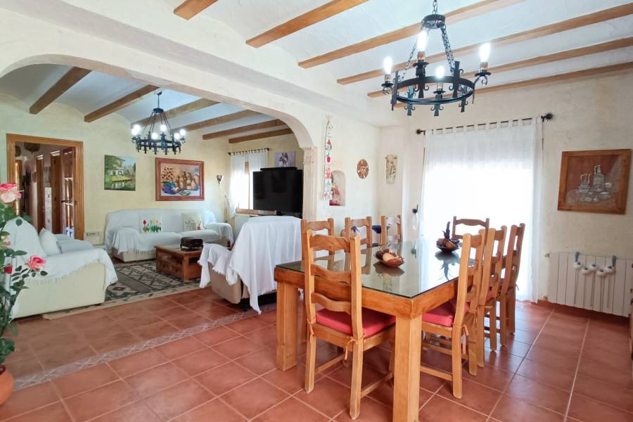 Re-sale - Country house - Hondon De Los Frailes