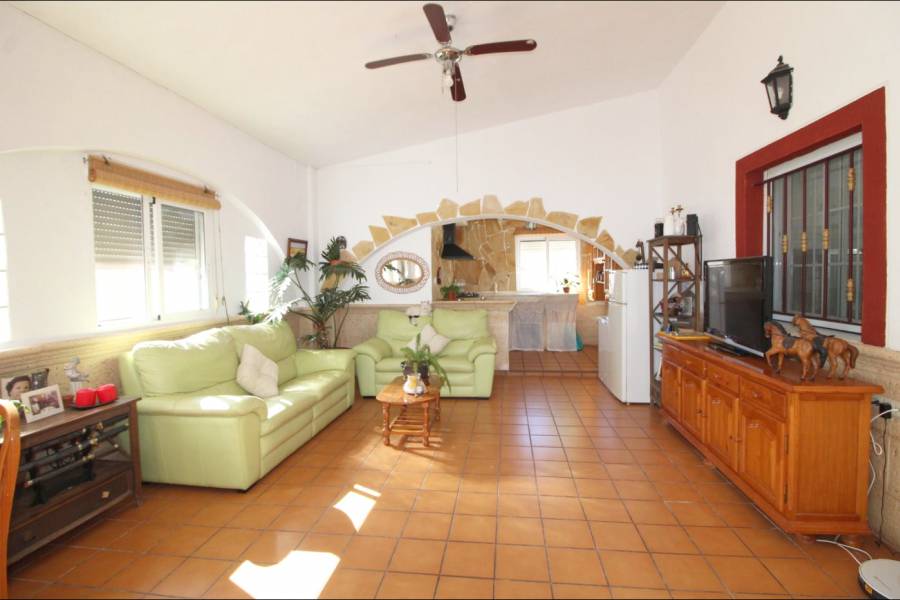 Re-sale - Country house - Hondon De Los Frailes