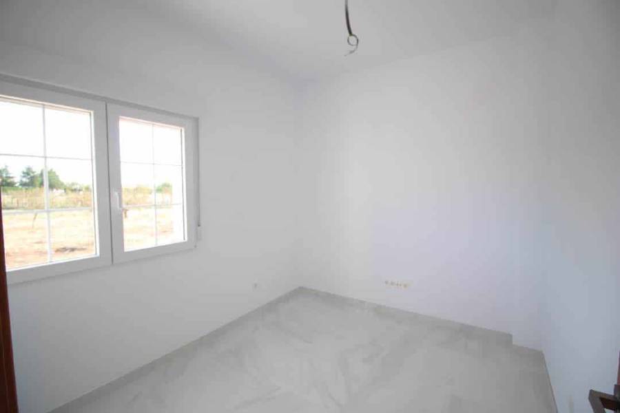 Obra Nueva - Chalet - Pinoso