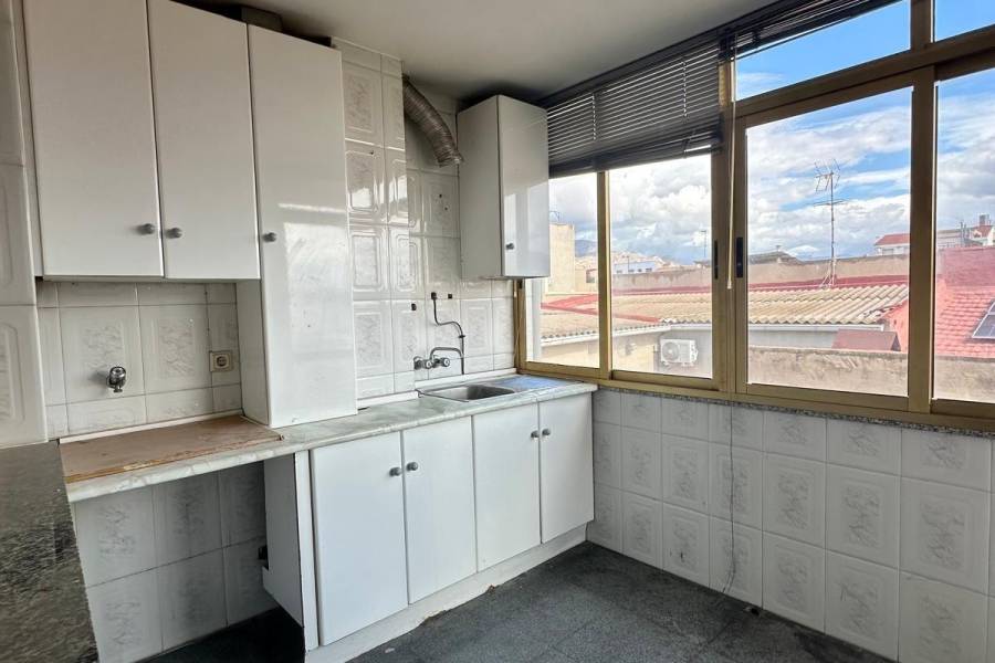 Re-sale - Flat - Monforte Del Cid