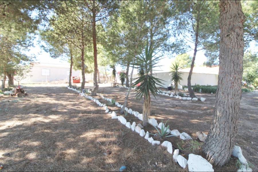 Re-sale - Country house - Hondon De Los Frailes