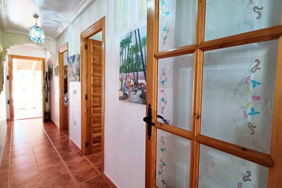Re-sale - Country house - Hondon De Los Frailes