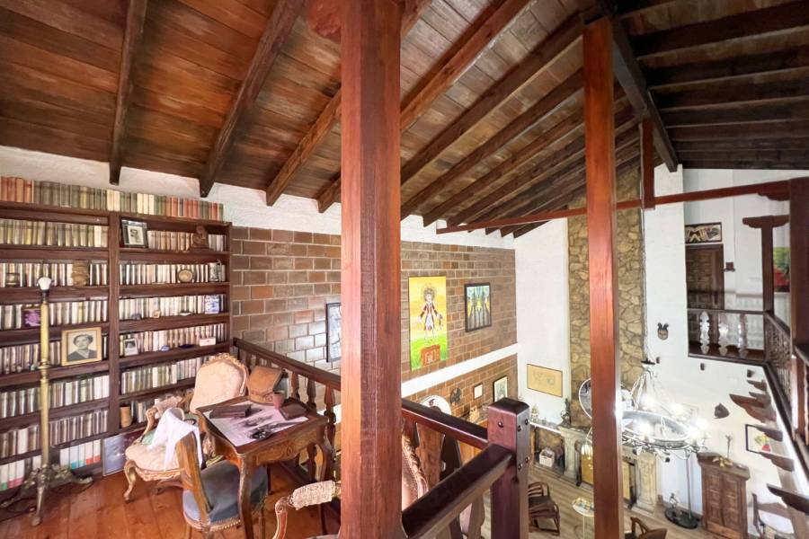 Venta - Casa de campo - Petrer
