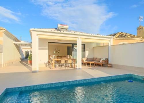 Villa - Re-sale - Torrevieja - Torrevieja