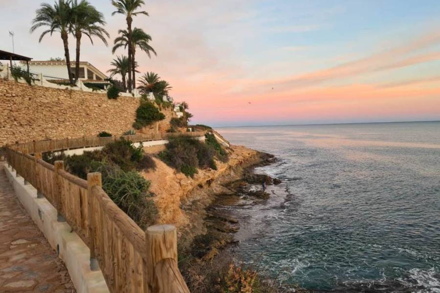 Venta - Apartamento - Villamartin - Campoamor golf resort