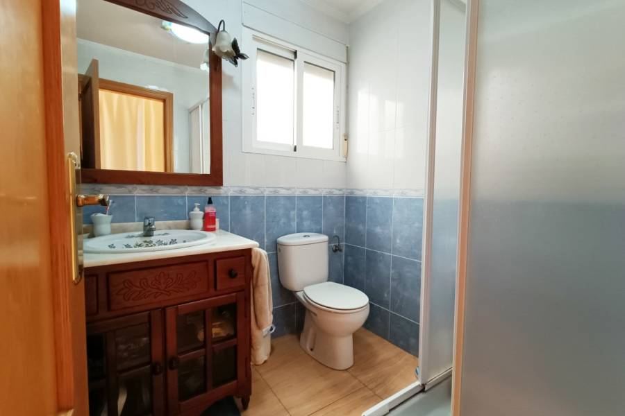 Re-sale - Villa - Hondon De Los Frailes