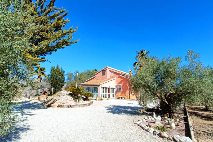 Re-sale - Country house - Hondon De Los Frailes