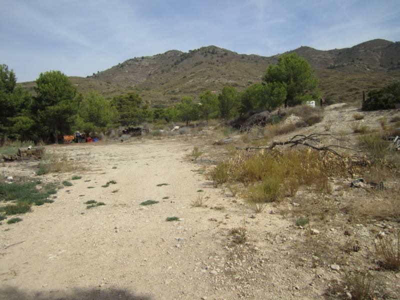 Re-sale - Cave house - Novelda