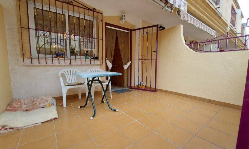 Re-sale - Duplex - Playa Flamenca - Alicante