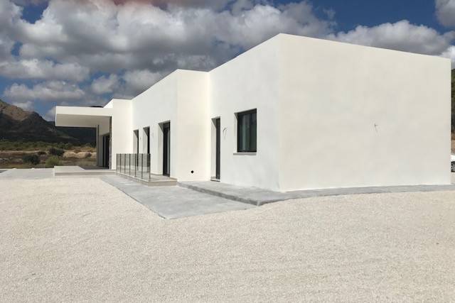 Obra Nueva - Casa de campo - La Romana