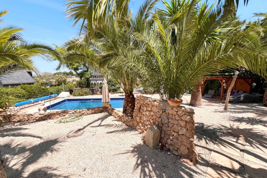 Venta - Casa de campo - Petrer