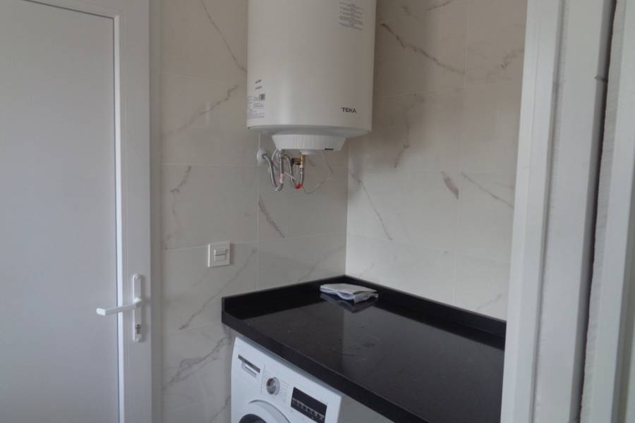 Obra Nueva - Chalet - Pinoso