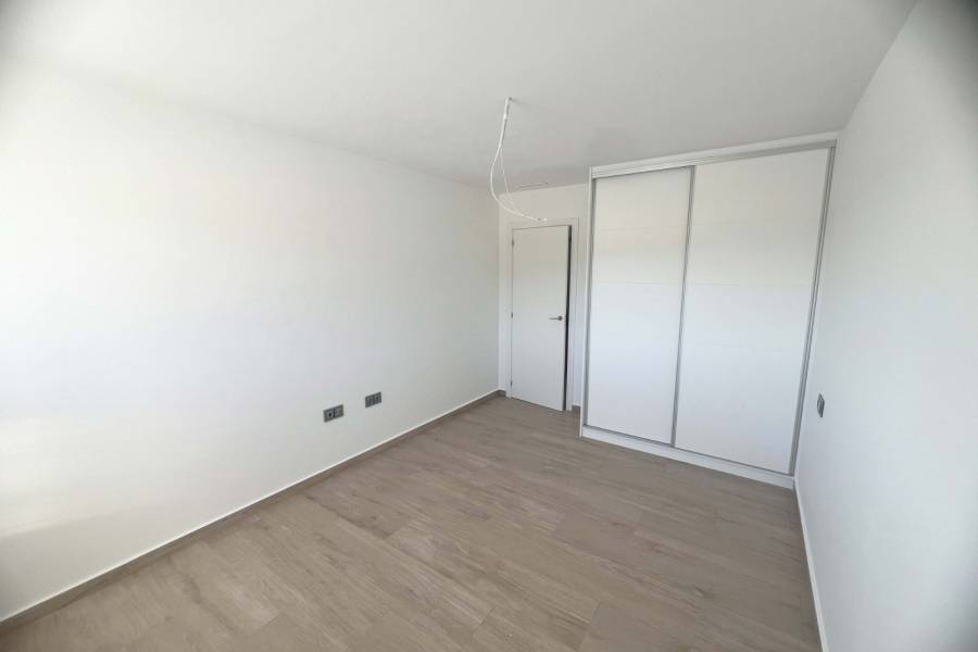 Obra Nueva - Casa de campo - Pinoso