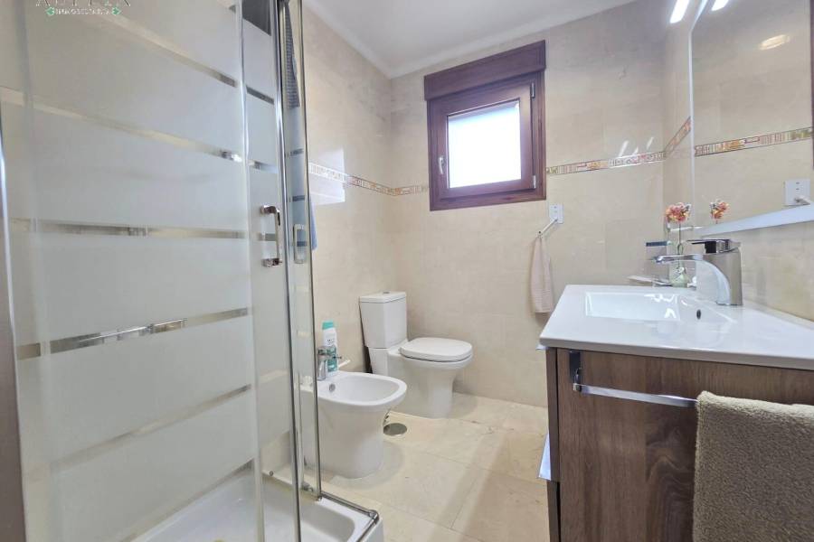 Venta - Chalet - Aspe