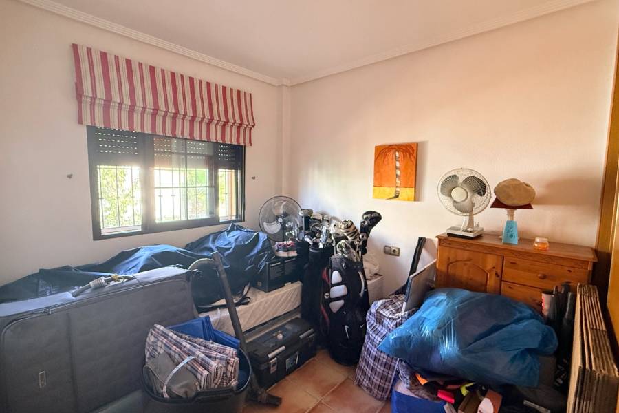 Re-sale - Villa - Hondon De Las Nieves - La Montañosa