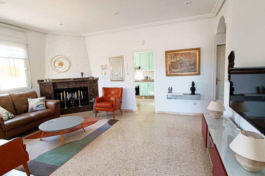 Re-sale - Country house - Hondon De Los Frailes - BARBAROJA