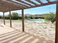 Re-sale - Country house - Hondon De Las Nieves