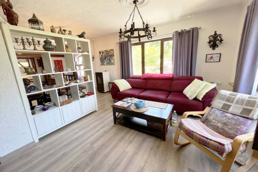 Venta - Casa de campo - Petrer
