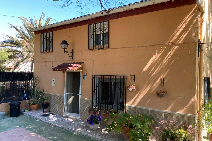 Re-sale - Country house - Monovar