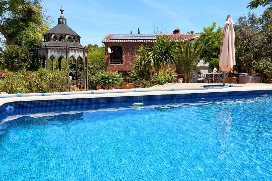 Venta - Casa de campo - Petrer