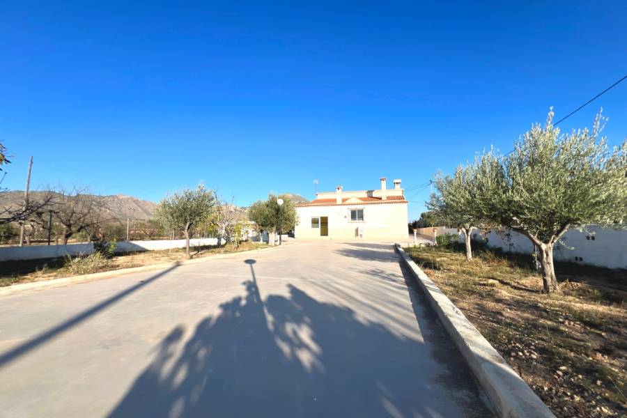 Re-sale - Country house - Hondon De Los Frailes - BARBAROJA