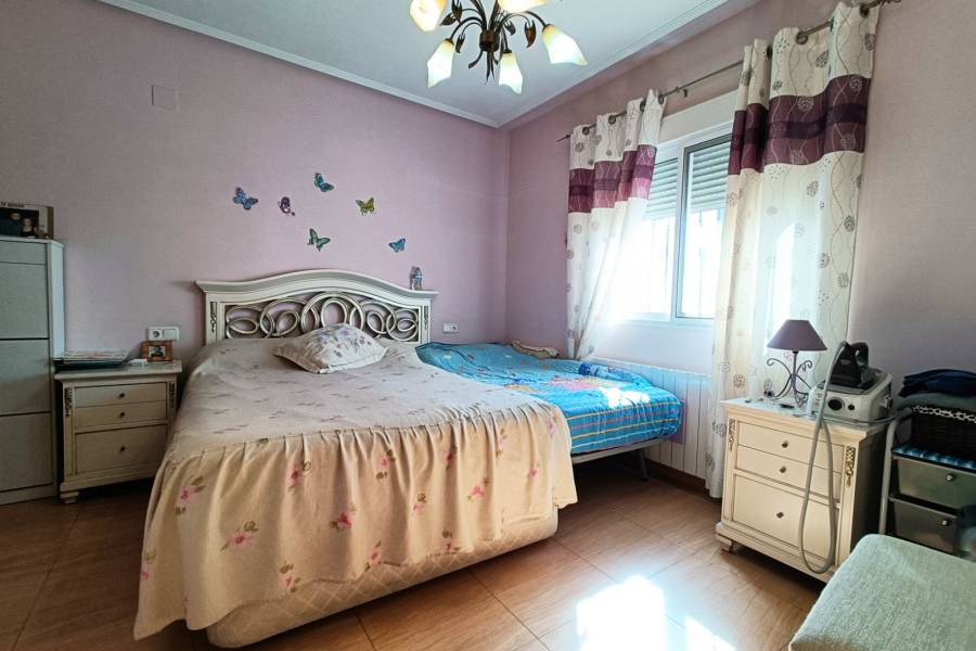 Re-sale - Villa - Hondon De Los Frailes