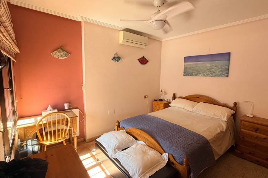 Re-sale - Villa - Hondon De Las Nieves - La Montañosa