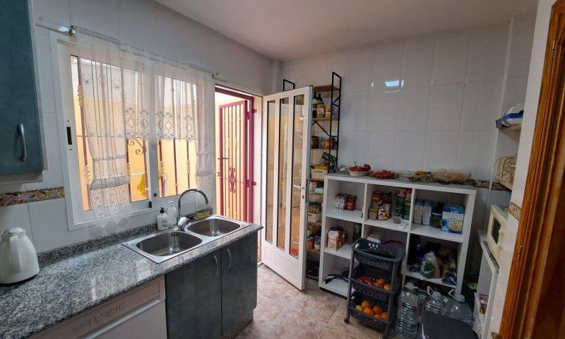 Re-sale - Duplex - Playa Flamenca - Alicante