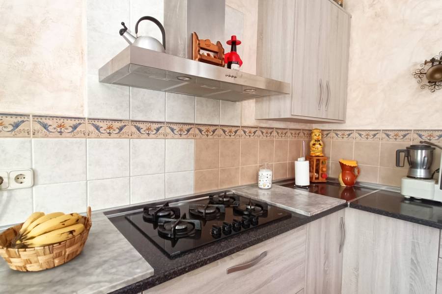 Re-sale - Country house - Hondon De Los Frailes