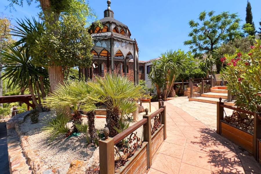 Venta - Casa de campo - Petrer