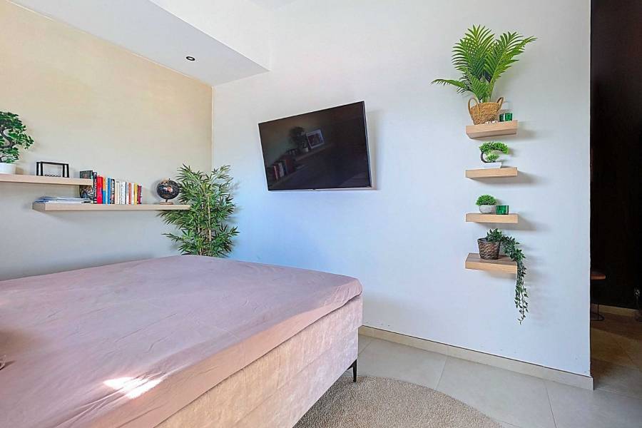 Re-sale - Country house - Hondon De Los Frailes