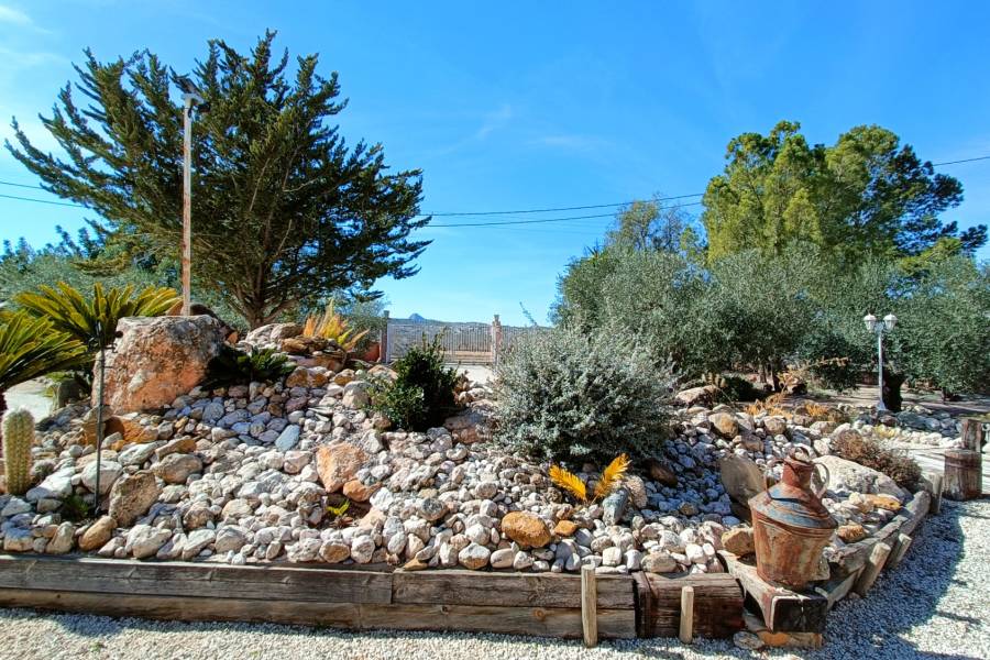 Re-sale - Country house - Hondon De Los Frailes