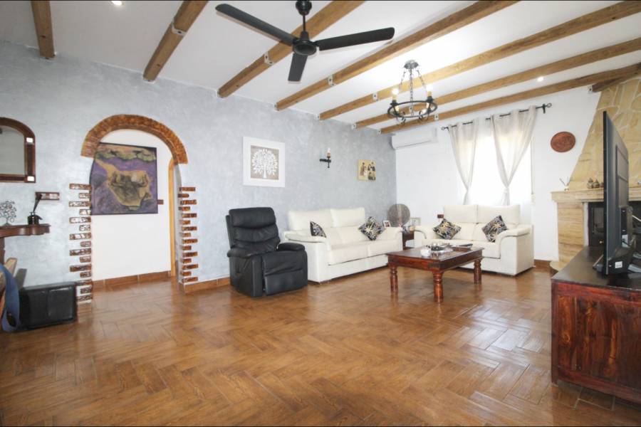 Re-sale - Country house - Hondon De Los Frailes