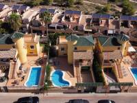 Re-sale - Villa - Villamartin