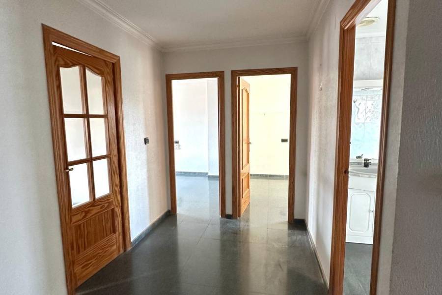 Re-sale - Flat - Monforte Del Cid