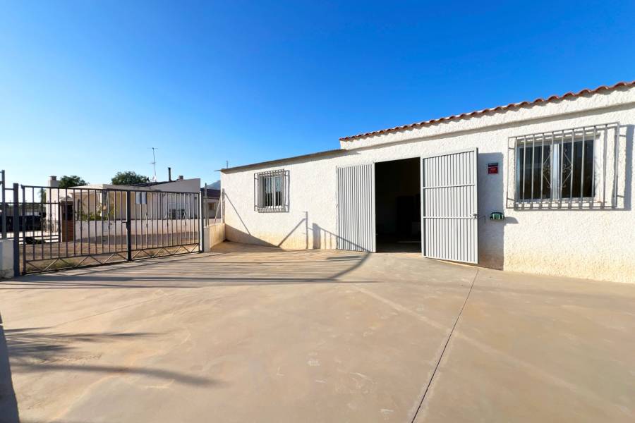 Re-sale - Country house - Hondon De Los Frailes - BARBAROJA