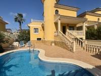 Re-sale - Villa - Villamartin