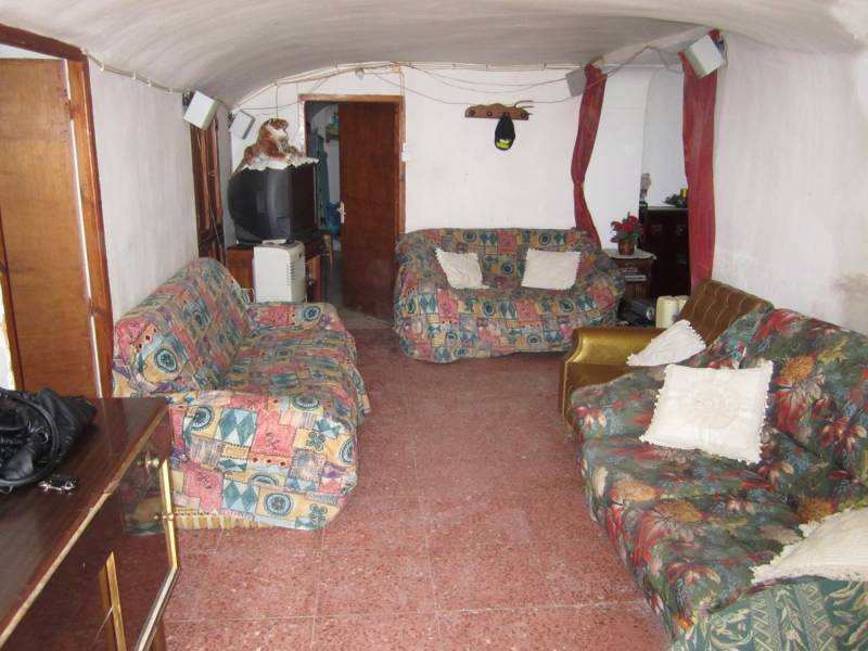 Re-sale - Cave house - Novelda