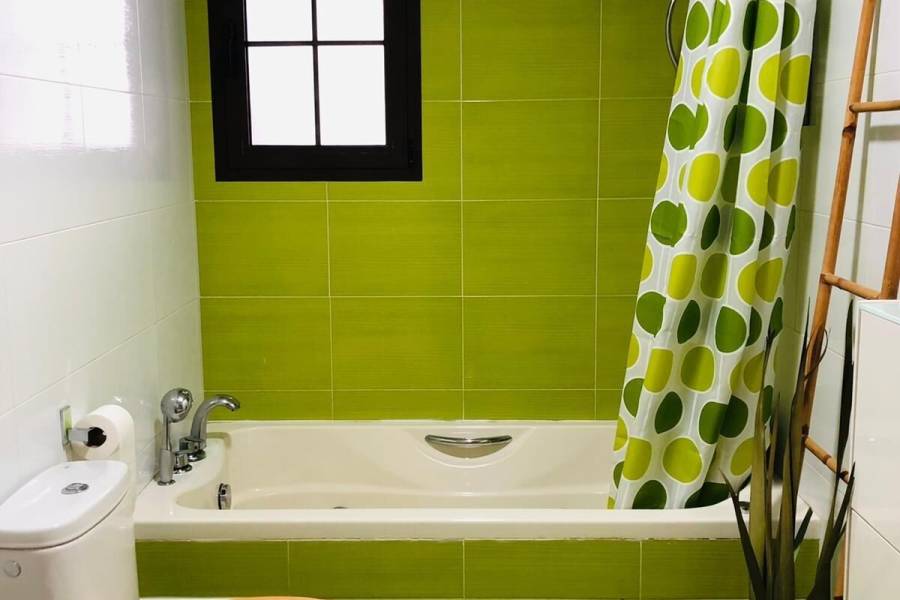 Re-sale - Villa - Aspe