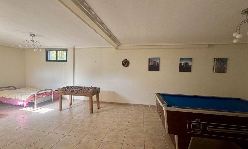 Re-sale - Villa - Villamartin