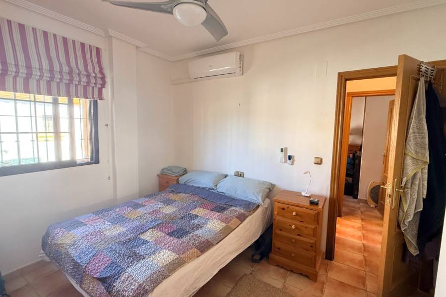 Re-sale - Villa - Hondon De Las Nieves - La Montañosa