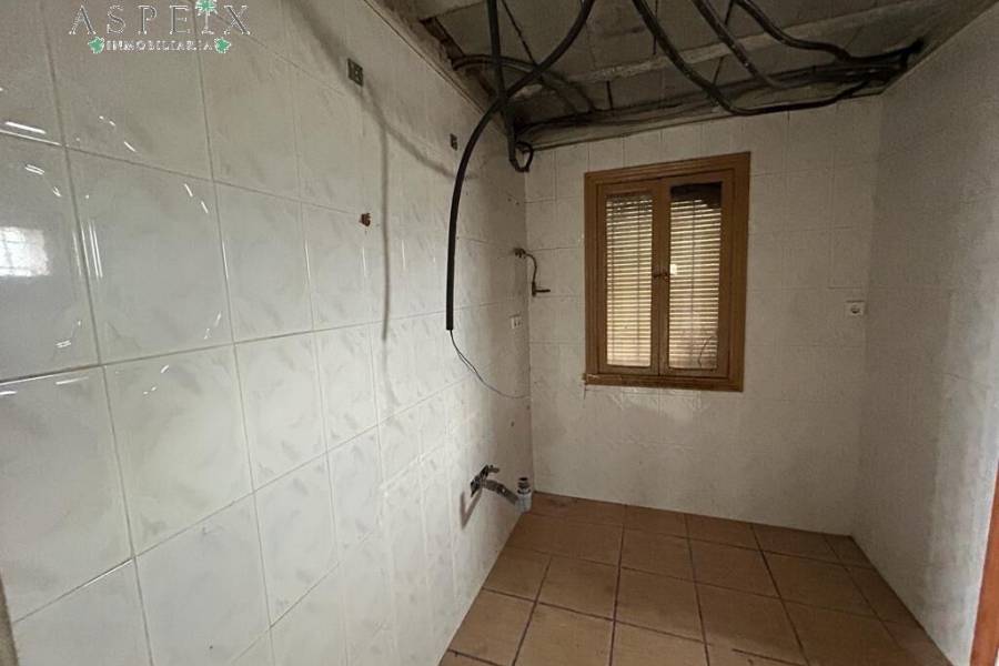 Re-sale - Country house - Aspe