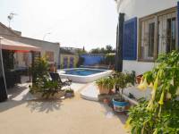 Re-sale - Villa - Playa Flamenca - Alicante