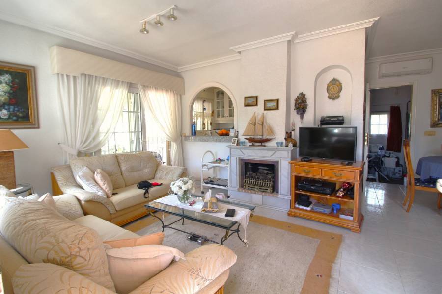 Venta - Chalet - Cabo Roig